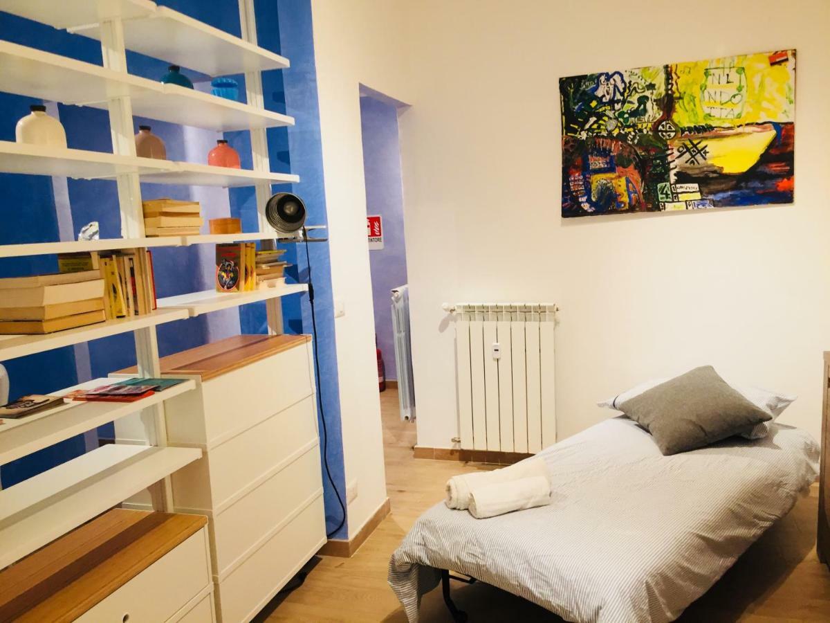 The Blue Strawberry House In San Giovanni Roma エクステリア 写真