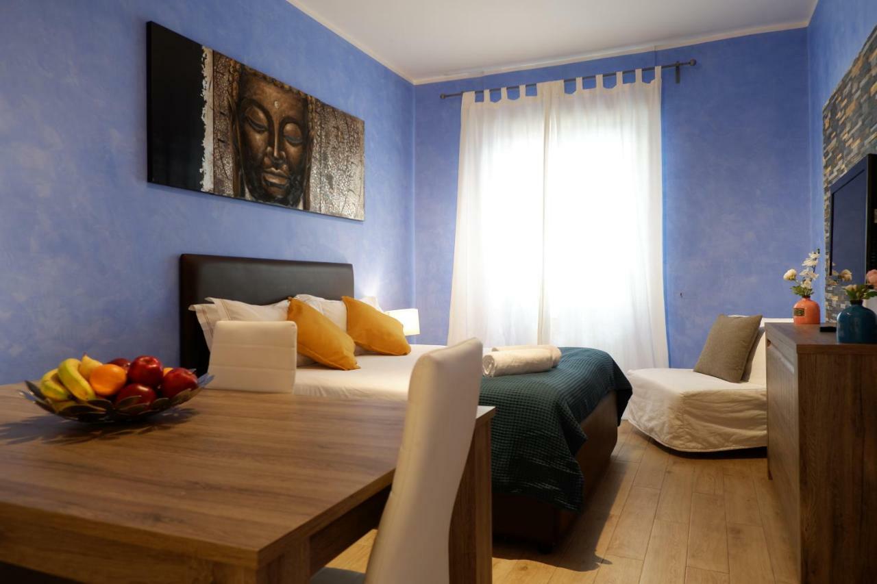 The Blue Strawberry House In San Giovanni Roma エクステリア 写真